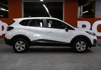 Подержанный автомобиль Renault Kaptur 2019 года (4 фото)