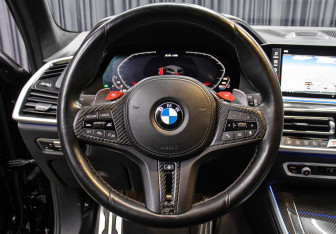 Подержанный автомобиль BMW X5 M 2021 года (17 фото)