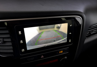 Подержанный автомобиль Mitsubishi Outlander 2019 года (26 фото)