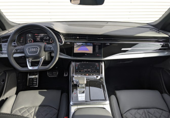 Новый Audi Q8 2025 (10 фото)