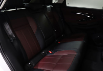 Подержанный автомобиль Land Rover Range Rover Evoque 2024 года (16 фото)