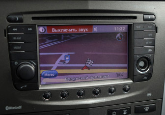 Подержанный автомобиль Opel Antara 2013 года (13 фото)