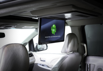 Подержанный автомобиль Toyota Sienna 2013 года (9 фото)