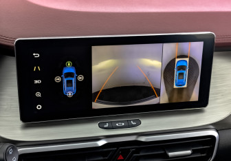 Подержанный автомобиль Geely Coolray 2023 года (28 фото)