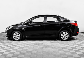 Подержанный автомобиль Hyundai Solaris Sedan 2016 года (8 фото)