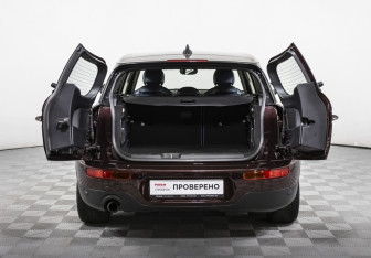 Подержанный автомобиль MINI Clubman Wagon 2016 года (20 фото)