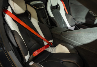 Новый Chevrolet Corvette Convertible 2023 (18 фото)