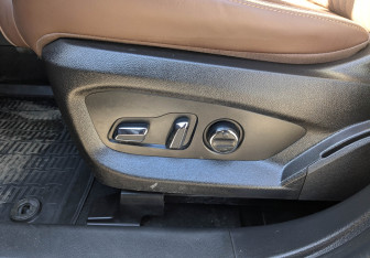 Подержанный автомобиль Exeed VX 2023 года (21 фото)