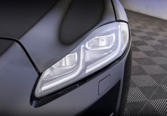 Подержанный автомобиль Jaguar XJ 2019 года (17 фото)