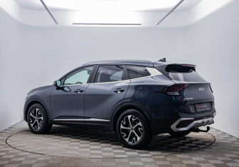 Подержанный автомобиль Kia Sportage 2022 года (7 фото)