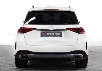 Подержанный автомобиль Mercedes-Benz GLE 2020 года (6 фото)