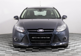 Подержанный автомобиль Ford Focus Wagon 2013 года (2 фото)
