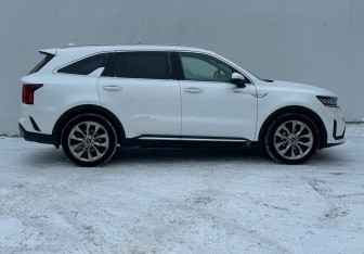 Подержанный автомобиль Kia Sorento 2020 года (4 фото)