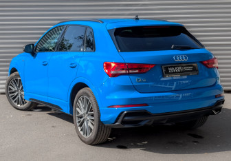 Подержанный автомобиль Audi Q3 2019 года (7 фото)