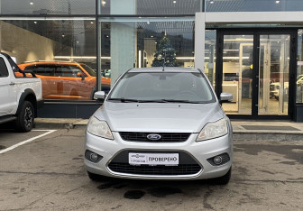 Подержанный автомобиль Ford Focus Sedan 2008 года (2 фото)