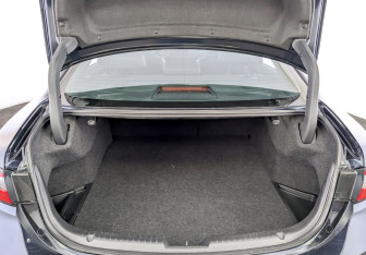 Подержанный автомобиль Mazda 6 Sedan 2023 года (10 фото)