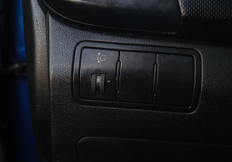 Подержанный автомобиль Hyundai Solaris Sedan 2011 года (13 фото)