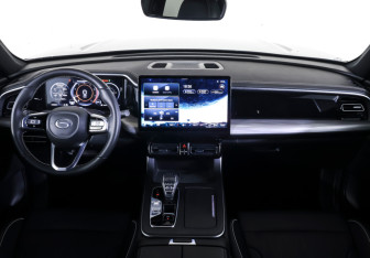 Подержанный автомобиль GAC GS8 2024 года (14 фото)