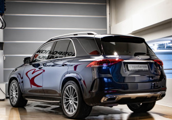 Подержанный автомобиль Mercedes-Benz GLE 2019 года (6 фото)