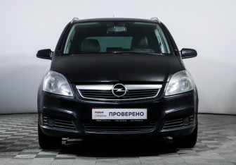 Подержанный автомобиль Opel Zafira Compactvan 2005 года (2 фото)