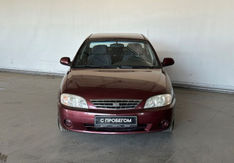Подержанный автомобиль Kia Spectra Sedan 2006 года (2 фото)