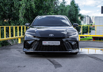 Подержанный автомобиль Toyota Camry Sedan 2026 года (2 фото)