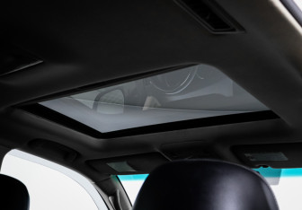 Подержанный автомобиль Toyota Land Cruiser Suv 2007 года (18 фото)