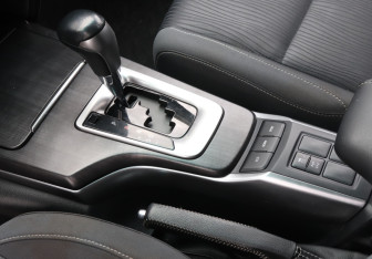Подержанный автомобиль Toyota Fortuner 2021 года (14 фото)