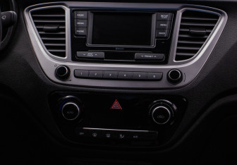 Подержанный автомобиль Hyundai Solaris Sedan 2019 года (14 фото)