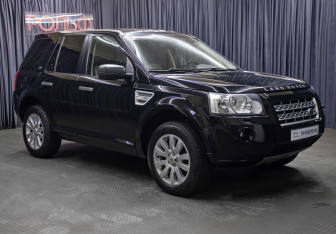 Подержанный автомобиль Land Rover Freelander 2010 года (3 фото)