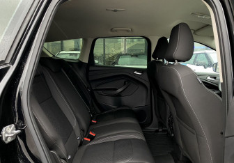 Подержанный автомобиль Ford Kuga 2019 года (22 фото)