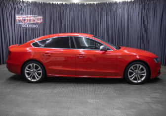 Подержанный автомобиль Audi S5 Liftback 2014 года (4 фото)