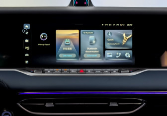 Подержанный автомобиль Voyah Free 2023 года (15 фото)