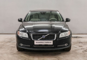 Подержанный автомобиль Volvo S80 2011 года (2 фото)