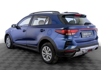 Подержанный автомобиль Kia Rio Hatchback 2021 года (7 фото)