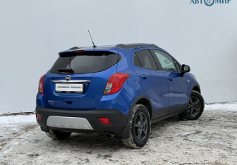 Подержанный автомобиль Opel Mokka 2012 года (5 фото)