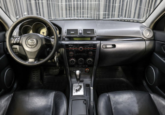 Подержанный автомобиль Mazda 3 Sedan 2008 года (14 фото)
