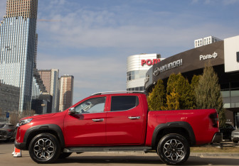 Подержанный автомобиль Changan Hunter Plus 2023 года (6 фото)