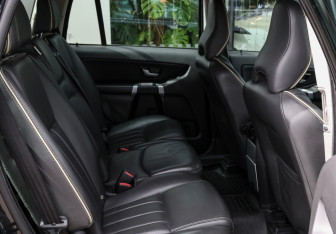 Подержанный автомобиль Volvo XC90 2013 года (14 фото)