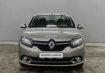 Подержанный автомобиль Renault Logan Sedan 2015 года (2 фото)