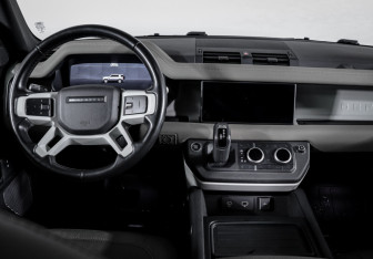 Подержанный автомобиль Land Rover Defender Suv 2020 года (12 фото)