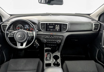 Подержанный автомобиль Kia Sportage 2021 года (14 фото)