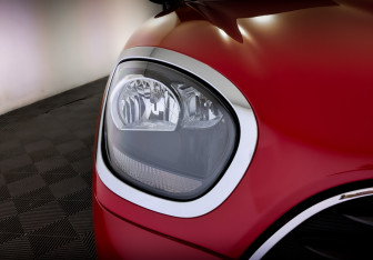 Подержанный автомобиль MINI Clubman Wagon 2017 года (17 фото)