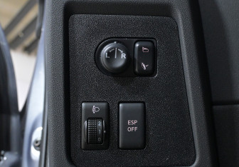 Подержанный автомобиль Nissan Qashqai+2 2009 года (14 фото)