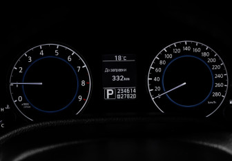 Подержанный автомобиль Infiniti G Sedan 2012 года (11 фото)