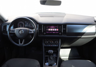 Подержанный автомобиль Skoda Kodiaq 2019 года (13 фото)