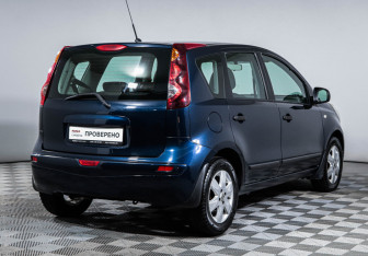Подержанный автомобиль Nissan Note 2011 года (5 фото)
