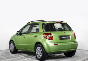 Подержанный автомобиль Suzuki SX4 Hatchback 2009 года (7 фото)