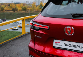 Подержанный автомобиль Changan CS55PLUS 2023 года (17 фото)