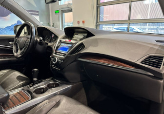 Подержанный автомобиль Acura MDX 2014 года (15 фото)